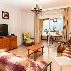 https://carabeo-2000-21-nerja.es-andalucia.com