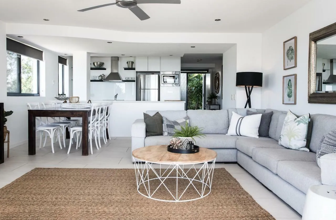Noosa Pacific Resort ヌーサヴィル